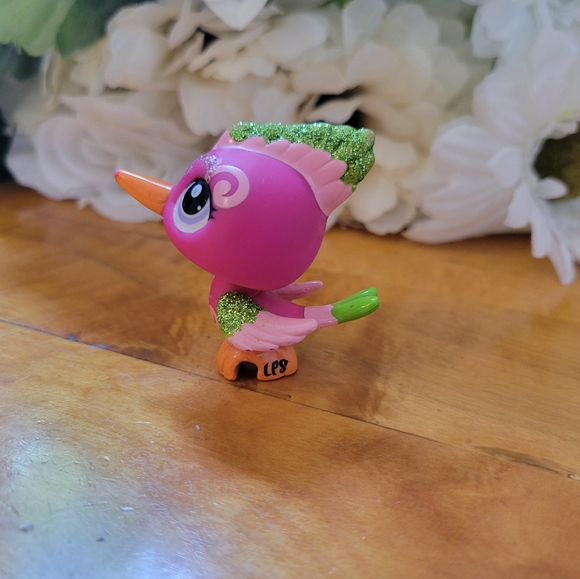 Littlest Pet Shop LPS #2340 Woodpecker Bird Pink Green Glitter Purple Eyes 2009 - Picture 5 of 11